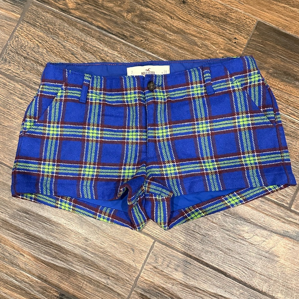 Hollister mini shorts